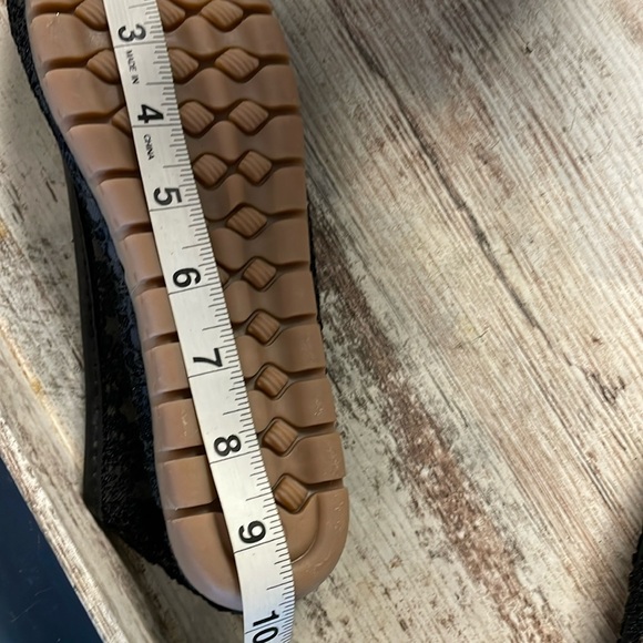 Black Textured Flats with Rounded Toe - Picture 10 of 10